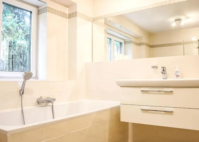 Keni, Dietop-ferienwohnung