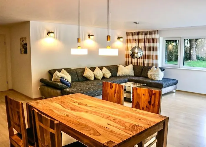 Keni, Dietop-ferienwohnung * Murnau am Staffelsee