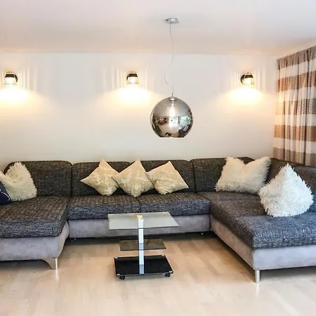 Keni, Dietop-ferienwohnung Apartment *